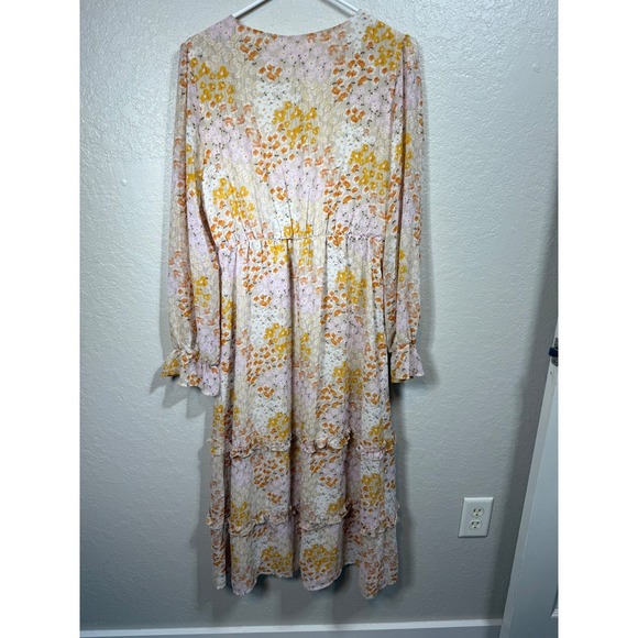 June & Hudson Floral Ruffle Trim Tiered Midi Dress Womens - Picture 2 of 3